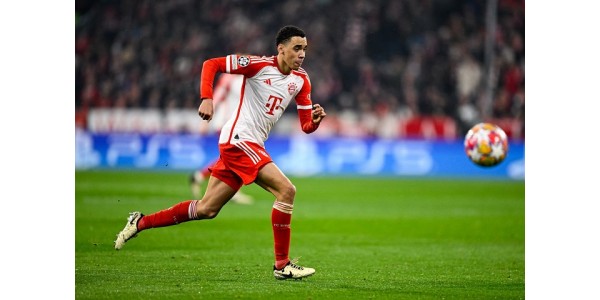 Jamal Musiala avviser midlertidig kontraktsforlengelse med FC Bayern München